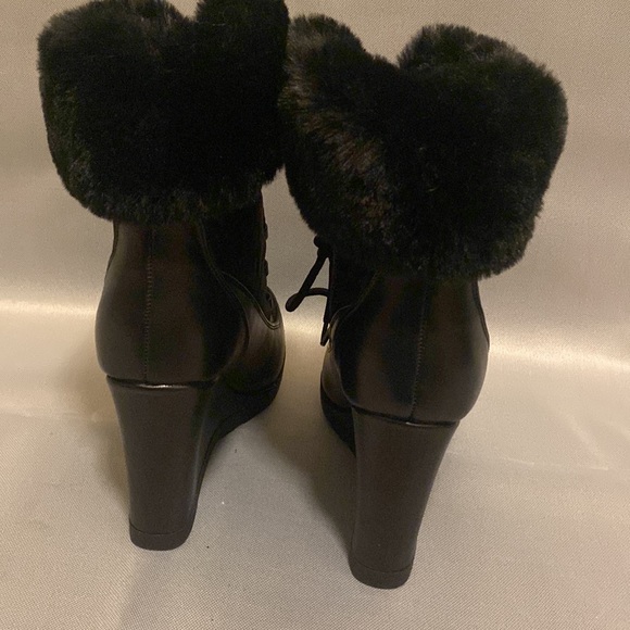 Black wedge boots with fur never worn - Picture 4 of 9
